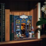 Journey Trace Bookshop Book Nook kit - Image 3