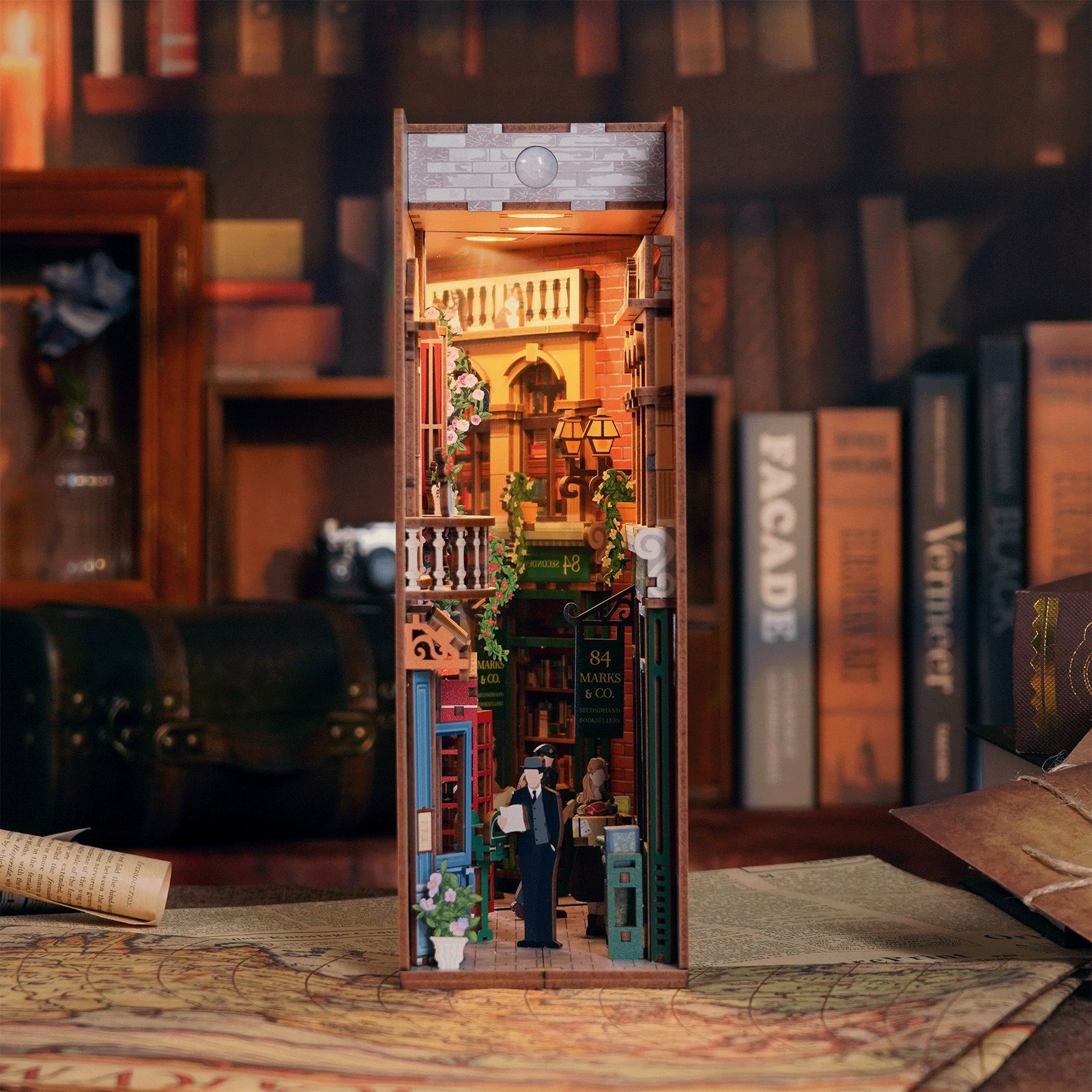 84 Charing Cross Road Book Nook Kit - Image 2