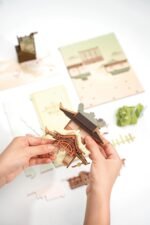 Falling Sakura book nook kit - Image 4