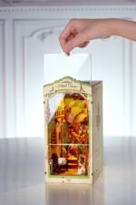 Floral Corner w/ Dust Cover Book Nook Kit - Image 3