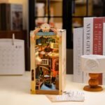 Romantic Venice w/ Dust Cover book nook kit - Image 2