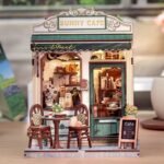 Sunny Café Book Nook - Image 3