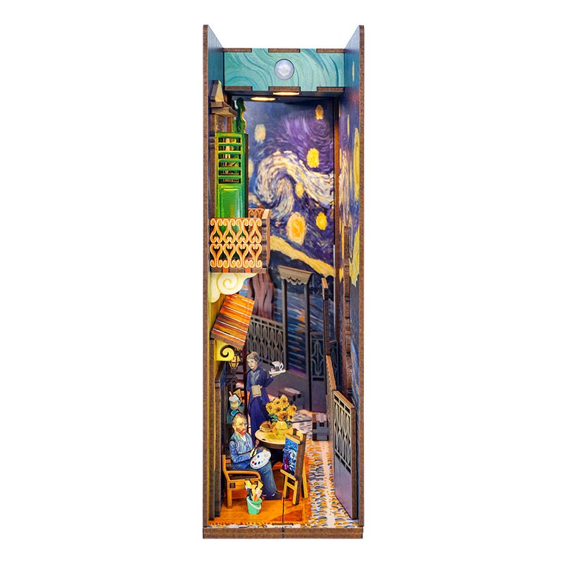 Vincent's World book nook - Image 1