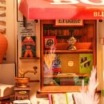Corner Bookstore Book Nook kit - Image 3