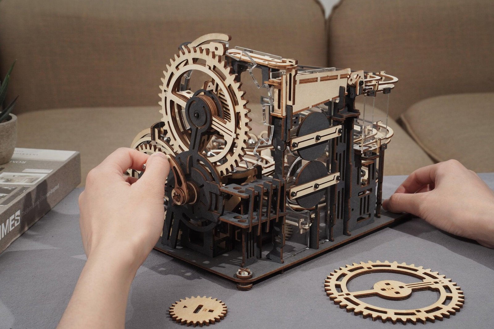 Marble Night City 3D Wooden Puzzle - Image 5