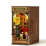 Shakespeare Book Nook kit - Image 3