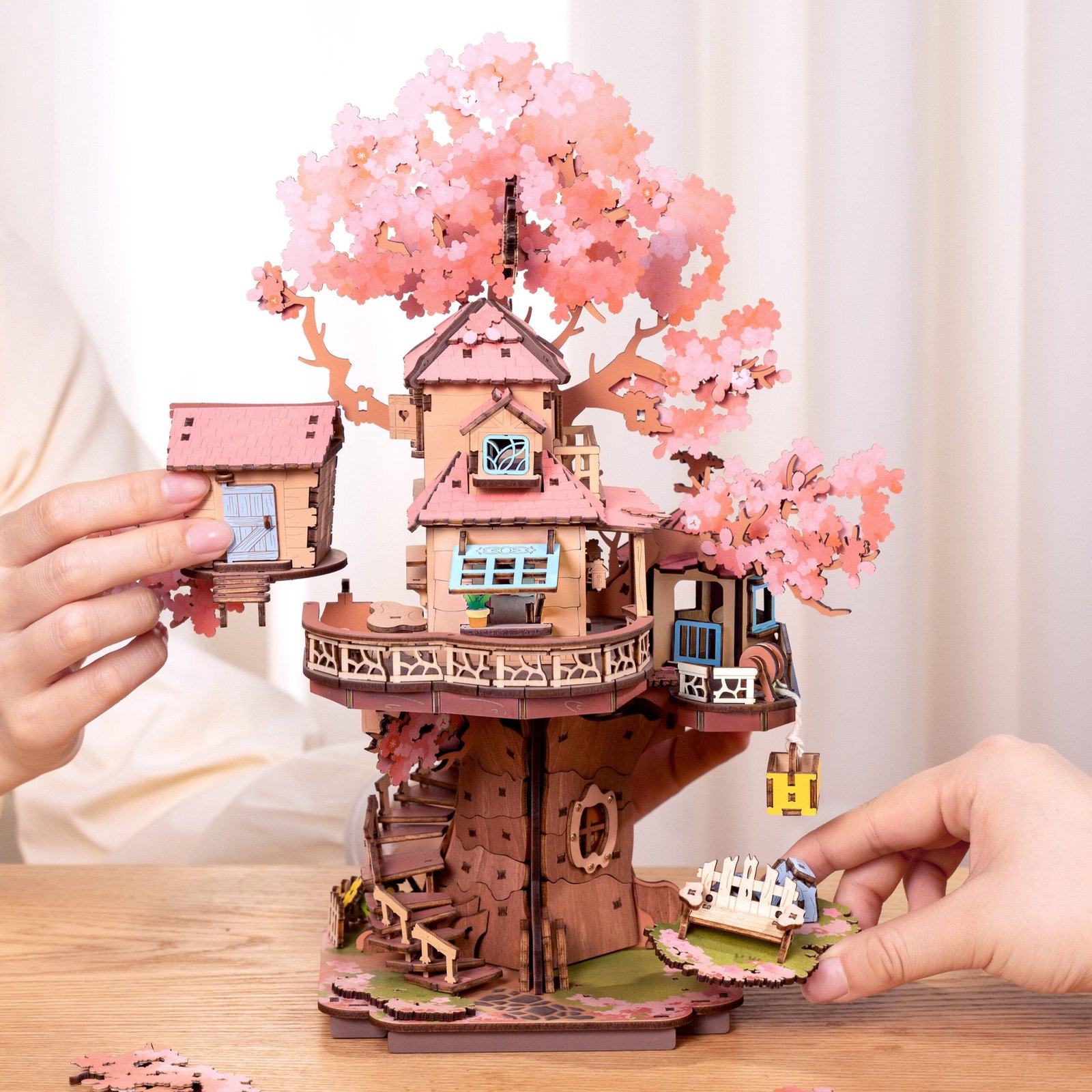 Display ready 3D puzzle gift with wooden puzzle model for adults